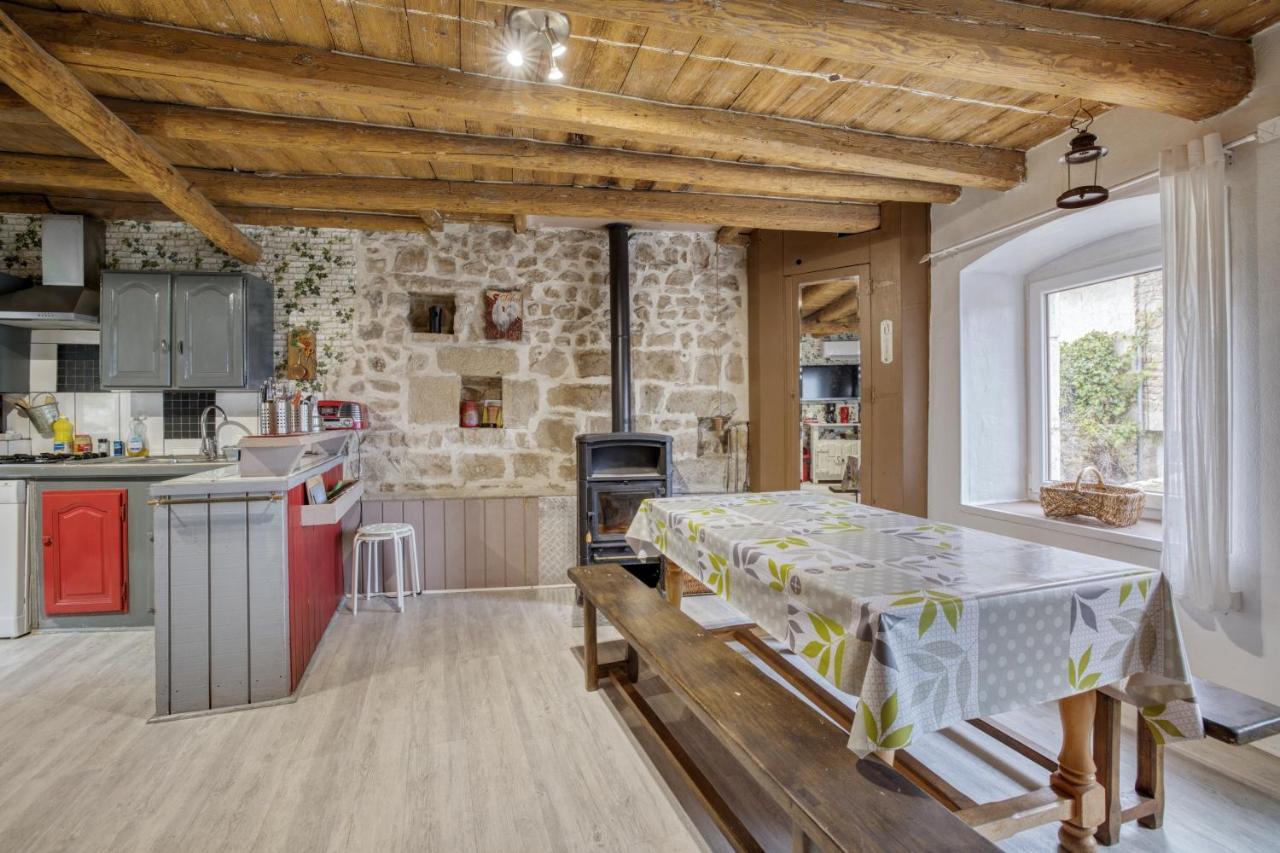 Maison Charmante A Valprivas Avec Jardin Prive. Εξωτερικό φωτογραφία