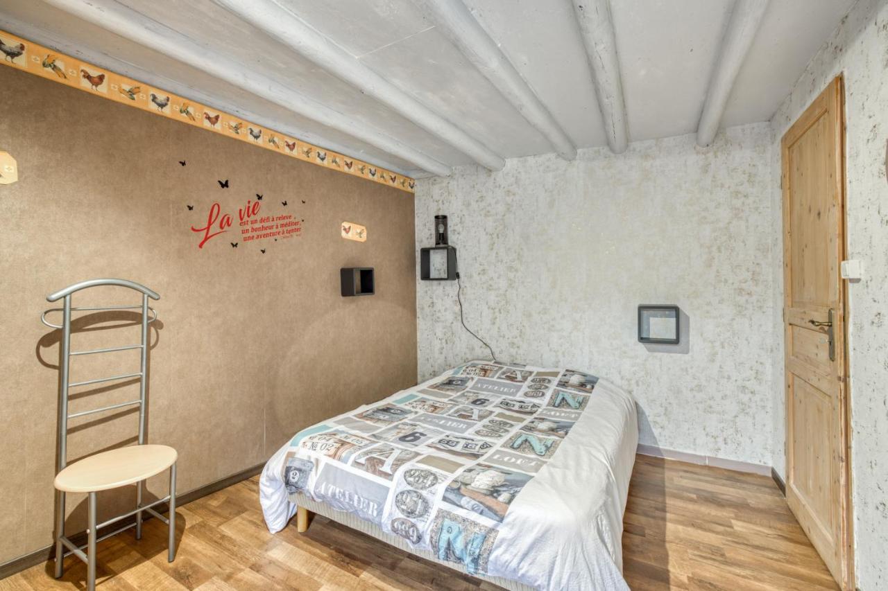 Maison Charmante A Valprivas Avec Jardin Prive. Εξωτερικό φωτογραφία